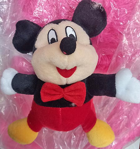 Boneka Mickey